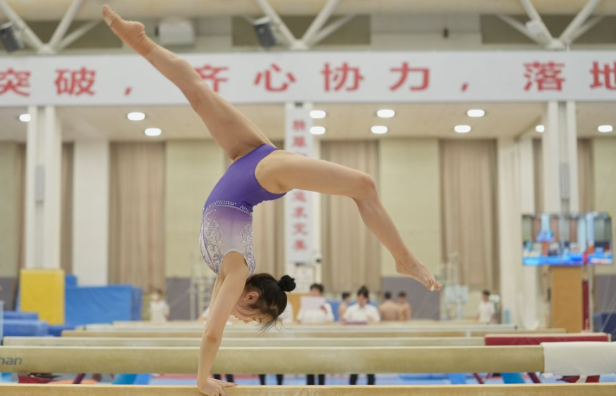乐鱼leyu体育，随时随地游戏不停